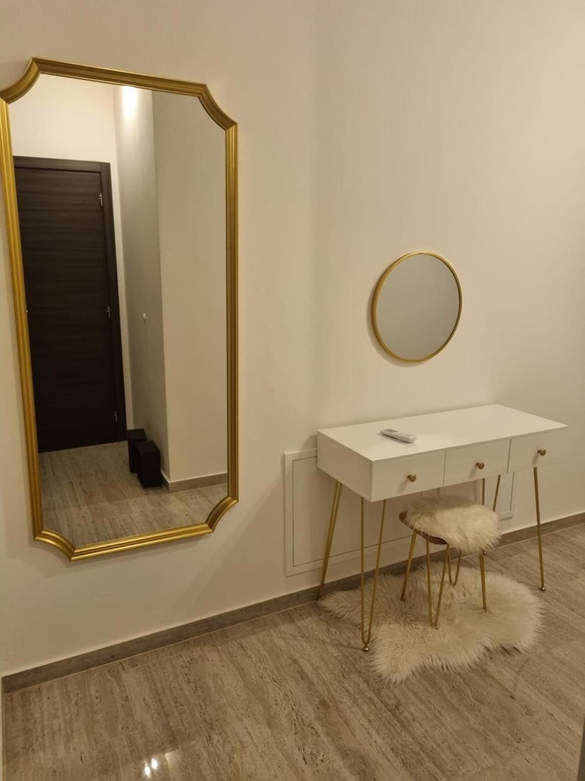 Apartmani Karla Paklenica Starigrad Paklenica Buitenkant foto