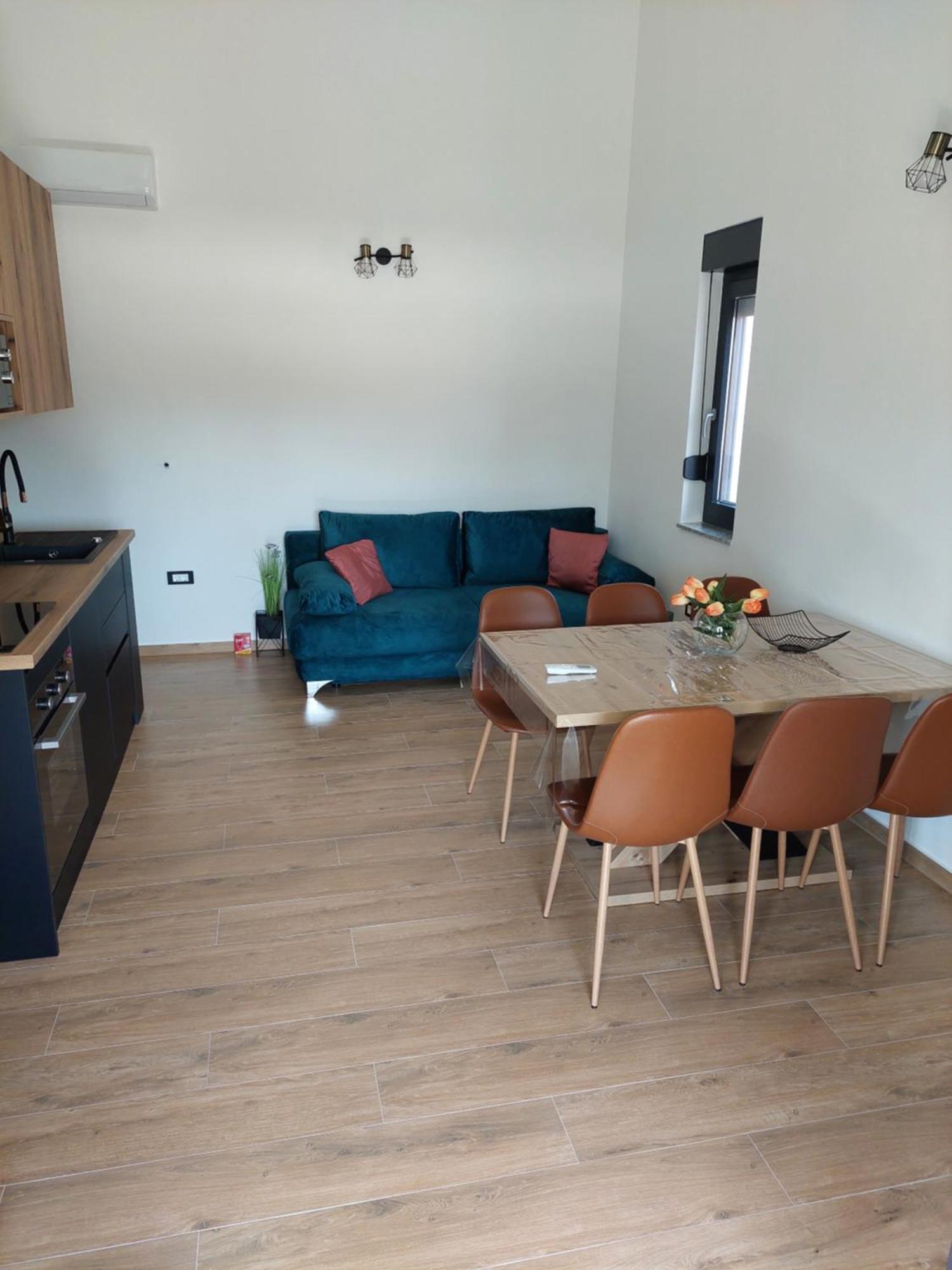 Apartmani Karla Paklenica Starigrad Paklenica Buitenkant foto
