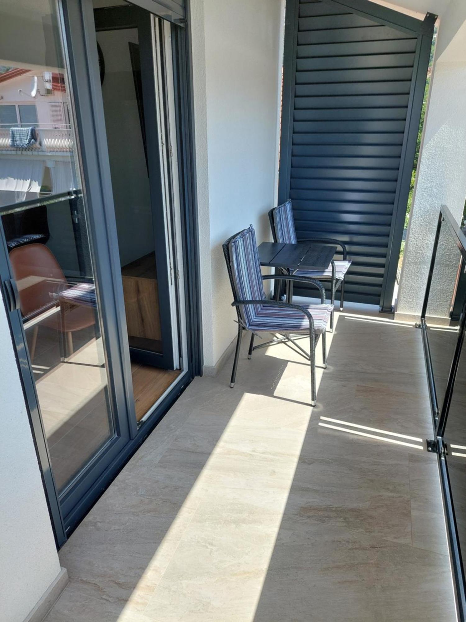 Apartmani Karla Paklenica Starigrad Paklenica Buitenkant foto