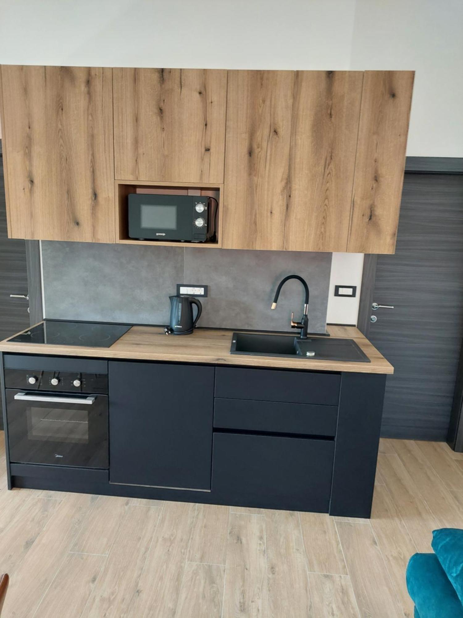 Apartmani Karla Paklenica Starigrad Paklenica Buitenkant foto