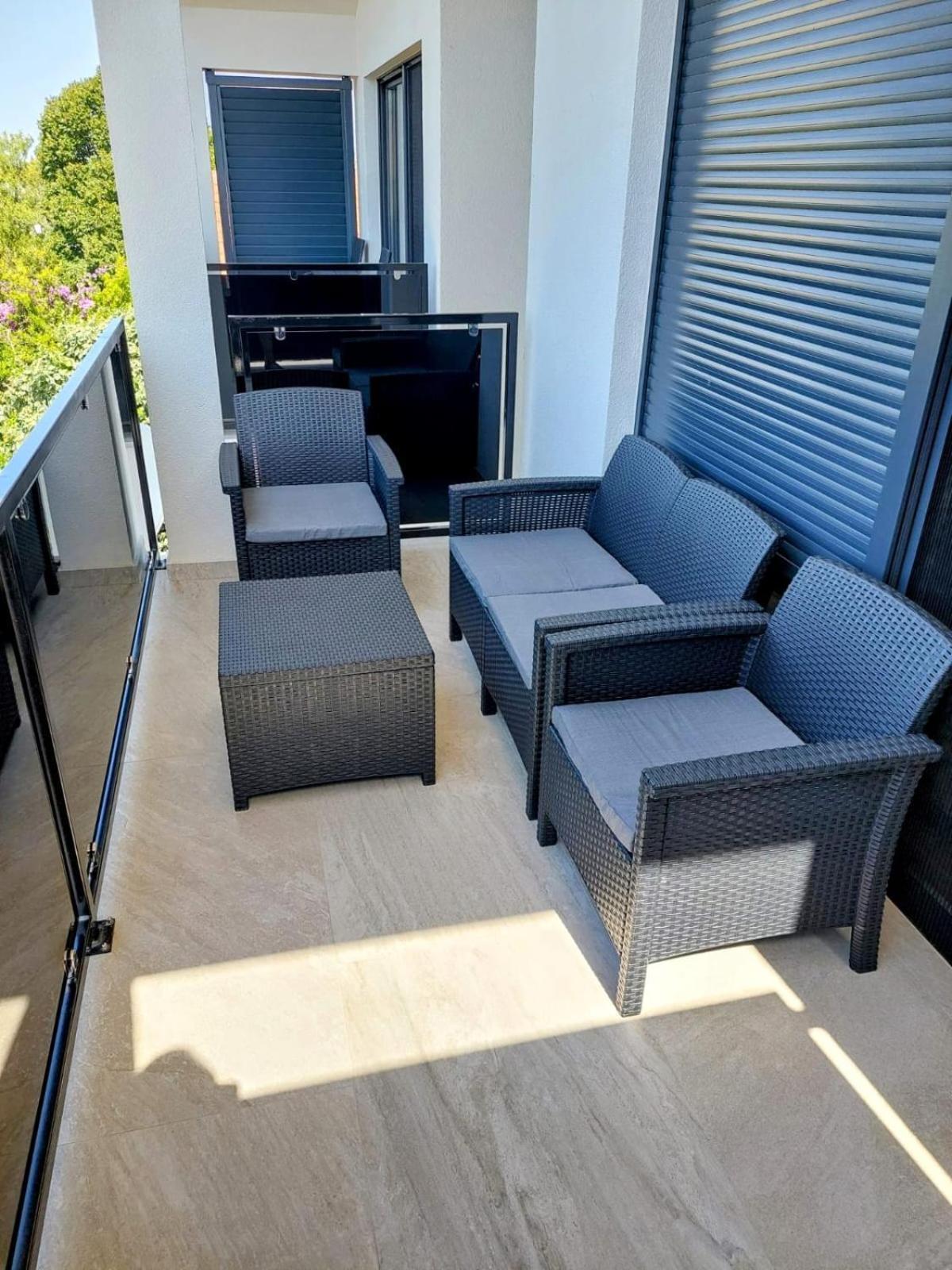 Apartmani Karla Paklenica Starigrad Paklenica Buitenkant foto